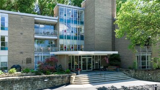 5100 5th Ave Unit 305, Pittsburgh, PA 15232