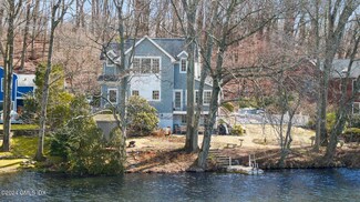 38 Cary Rd, Riverside, CT 06878