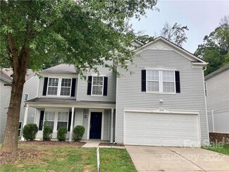 2922 Royal Fern Ln, Charlotte, NC 28215