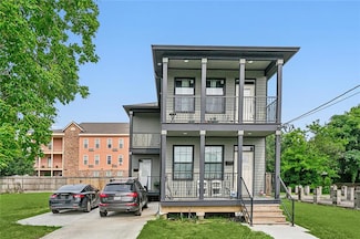 1423 25 Lamanche St, New Orleans, LA 70117