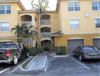 155 NW 96th Terrace Unit 2-203, Pembroke Pines, FL 33024