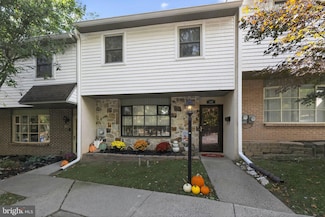 309 Woodside Cir, Dresher, PA 19025