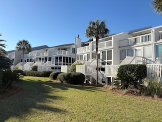 17 Beach Club Villas, Isle of Palms, SC 29451