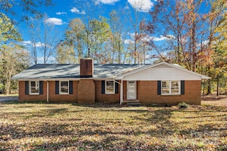 224 Yamasee Rd, Waxhaw, NC 28173