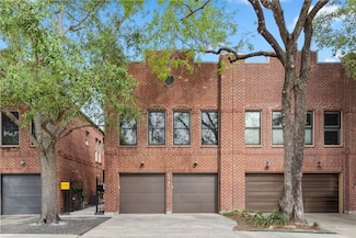 1728 Nicholson St, Houston, TX 77008