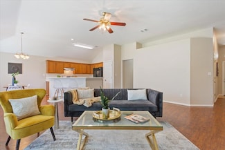 1811 Indian Summer Pass, Round Rock, TX 78665