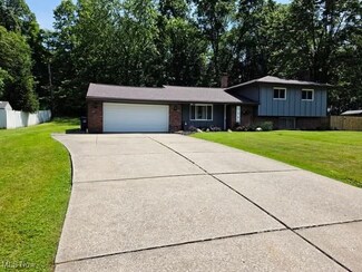 7957 Pamela Dr, North Royalton, OH 44133