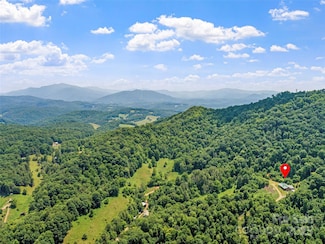 263 Wolf Mountain Rd, Burnsville, NC 28714