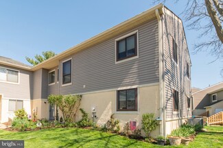 7 Ember Ln, Horsham, PA 19044