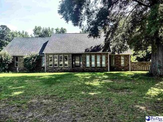 824 S Whitehall Cir, Florence, SC 29501