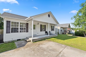 2740 Gaston Ave, Knoxville, TN 37917