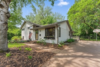 4664 Morris Ln, Bloomington, MN 55437