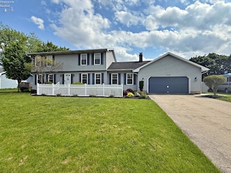 38 N Tecumseh Trail, Tiffin, OH 44883