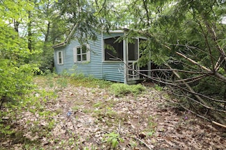 246 Squantum Rd, Jaffrey, NH 03452