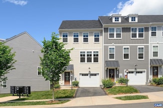 4422 Alston St, Crozet, VA 22932