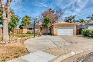 1731 Beverly Ave, Clovis, CA 93611