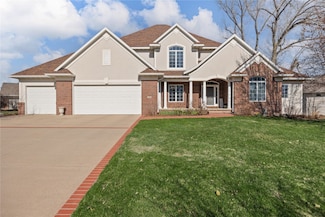 505 Aspen Ln, Robins, IA 52328