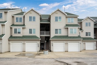 2411 Lake Ave Unit 33, Muskegon, MI 49445