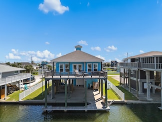 21910 Matagorda Dr, Galveston, TX 77554