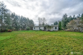 7 Hotdog Ln, Elma, WA 98541