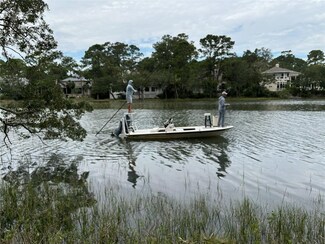 17 Bayley Point Ln, Hilton Head Island, SC 29926