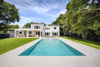 4860 Hammock Lake Dr, Coral Gables, FL 33156