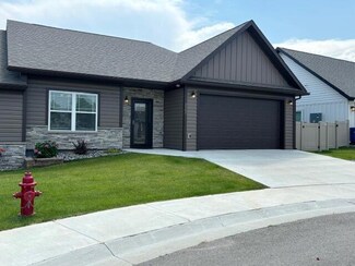 2169 Skyview Dr W, Sheridan, WY 82801