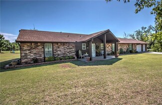 1928 County Road 1202, Tuttle, OK 73089