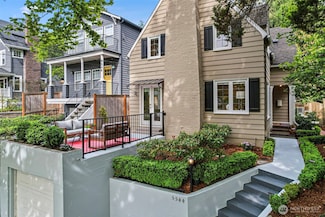 5544 29th Ave NE, Seattle, WA 98105