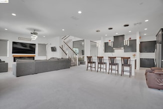 2281 Garden Farms Ave, Lathrop, CA 95330