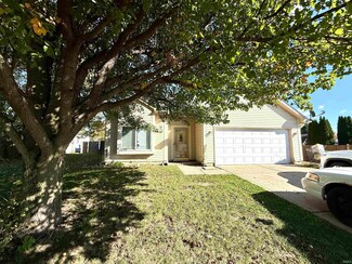 102 Elderbury Ct, Mooresville, IN 46158