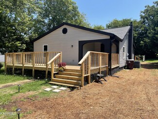 218 Burns St, Alcoa, TN 37701