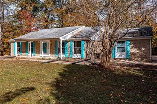 17 Wesley Terrace, Weems, VA 22576