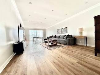 4454 Ventura Canyon Ave Unit 305, Sherman Oaks, CA 91423