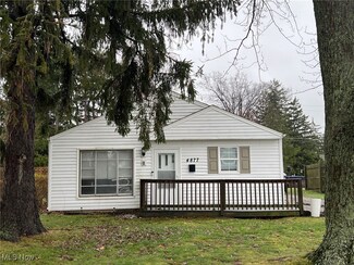 4877 Wake Robin Rd, Mentor, OH 44060