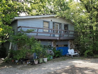 227 Hunter Ave, Branson, MO 65616