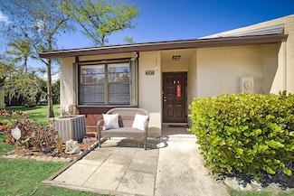 737 NW 47th St, Pompano Beach, FL 33064