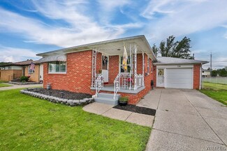 130 Dover Dr, Buffalo, NY 14224