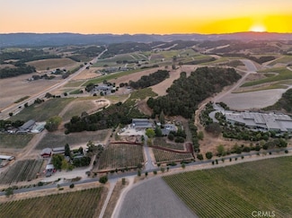 2925 Anderson Rd, Paso Robles, CA 93446