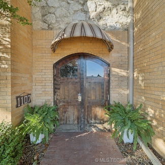 1107 E 45th Place Unit SD8, Tulsa, OK 74105