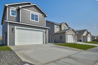 3523 Stardust St, Richland, WA 99338