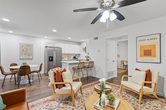 710 W 34th St Unit 108, Austin, TX 78705