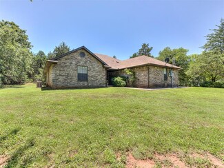 2800 Allspice Run, Norman, OK 73026