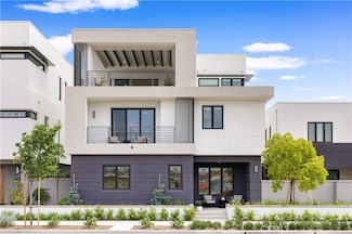 2126 Airship Ave, Irvine, CA 92606