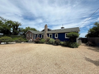 296 Asharoken Ave, Northport, NY 11768