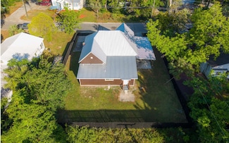 404 Hamilton Ave NE, Live Oak, FL 32064