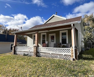 110 Van Horne St, Muscatine, IA 52761