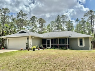 420 20th Ave NW, Naples, FL 34120