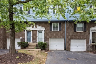 335 Laporte Ct, Cranberry Township, PA 16066