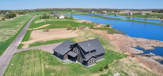 35647 Oxford Ave, Center City, MN 55012